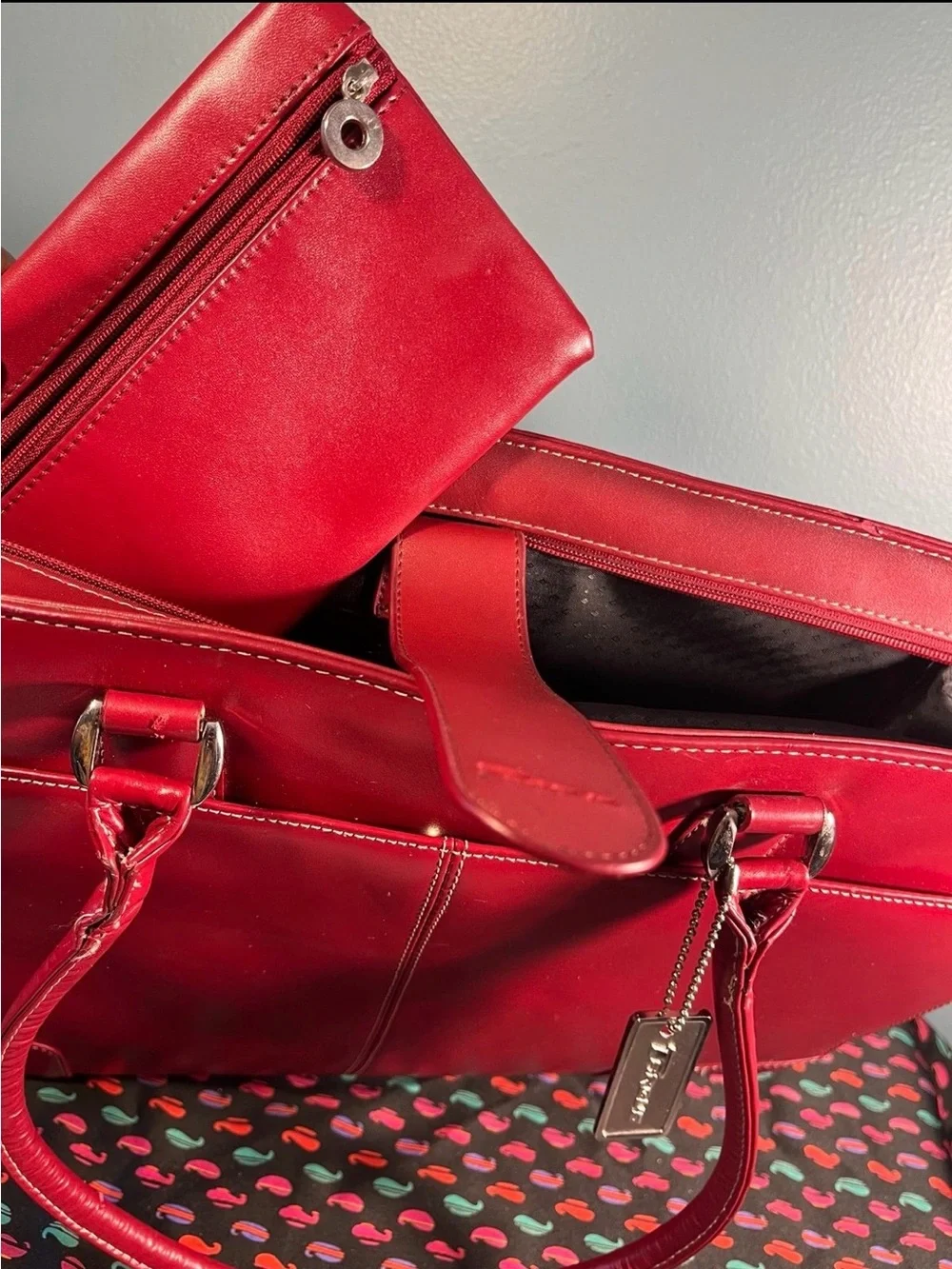 Targus Red 14” Laptop Tote Bag Faux Leather Briefcase